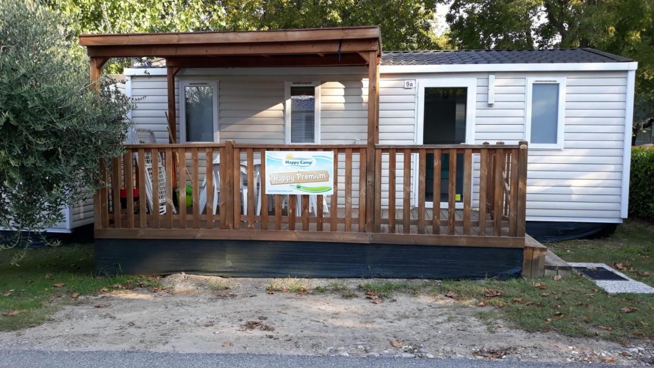 Happy Camp Mobile Homes In Camping Park Umag Karigador Bagian luar foto